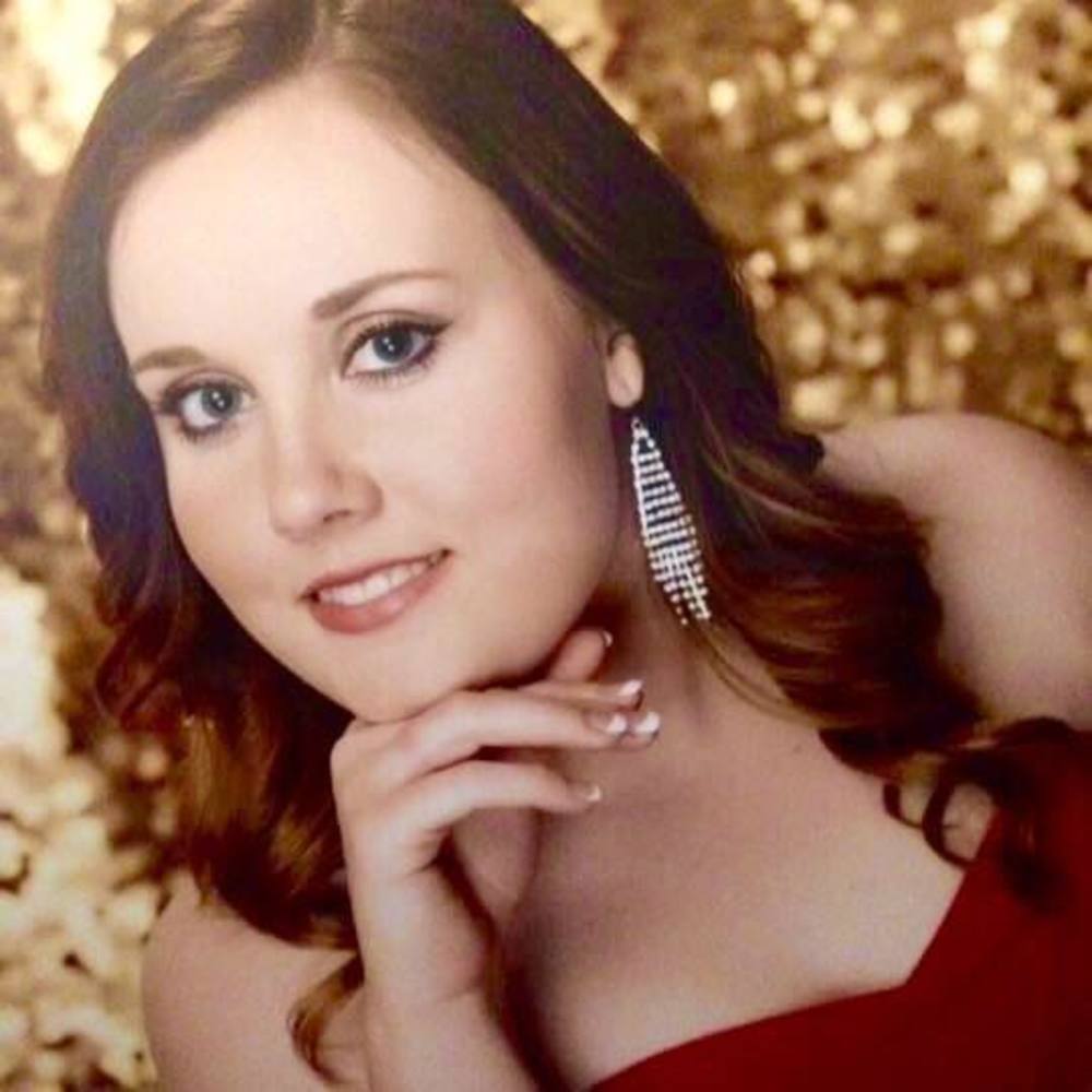 Meet your Posher, Sierra